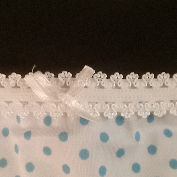 Gyrl Co. Bra and Panty set size 30A and M 10/12 - Picture 2 of 4